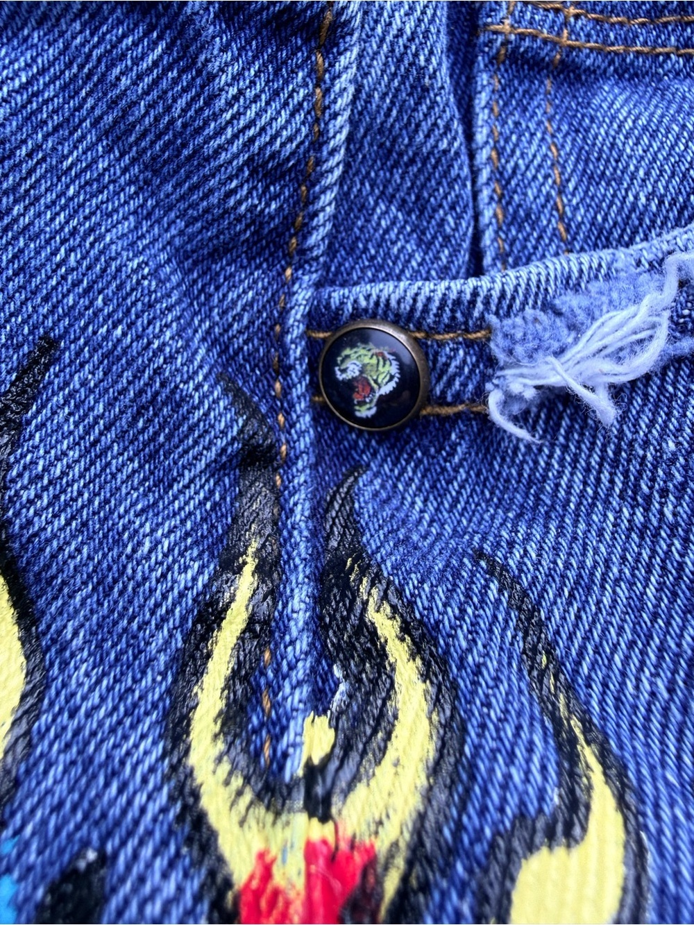 Ed Hardy Denim Shorts Large Y2K Skull Tattoo Low Rise Cutoffs - Picture 6 of 11